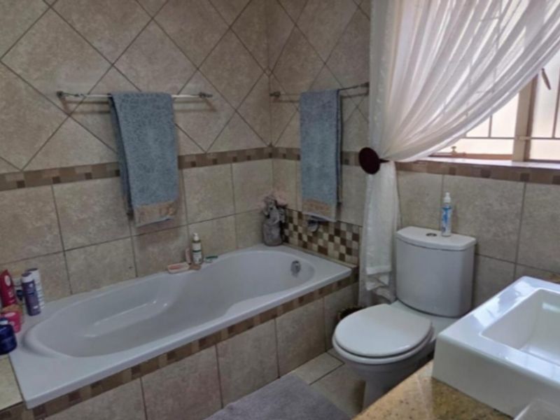 Profitable Income-Generating Property for Sale in Dalmada Agricultural Holding - Photo 9