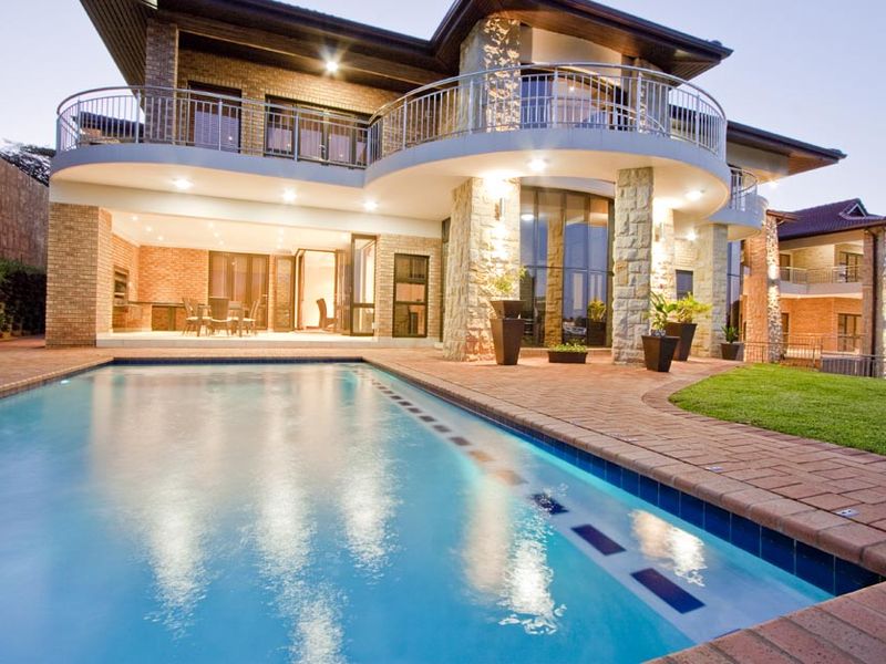 Luxurious Home in the heart of Ballito - Photo 2