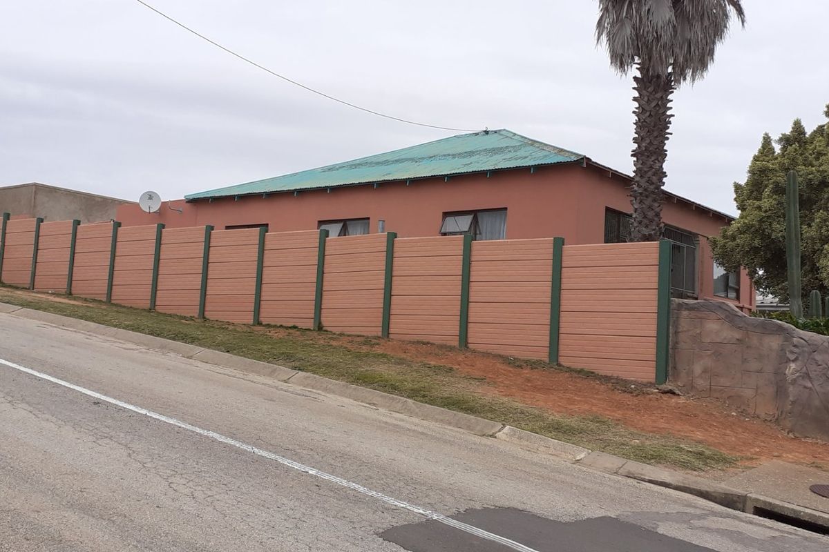 Ideal for two families or as an investment property! - Photo 4