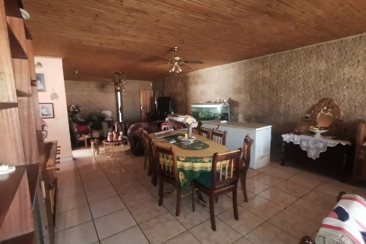 4 Bedroom Plot of 2.4 HA - Mullerstuine! - Photo 4
