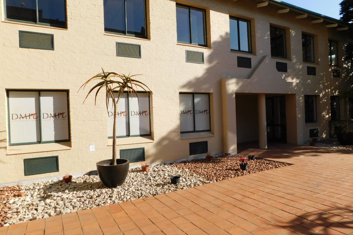 Bright Offices Available Now In The Randburg Business Area. - Photo 5