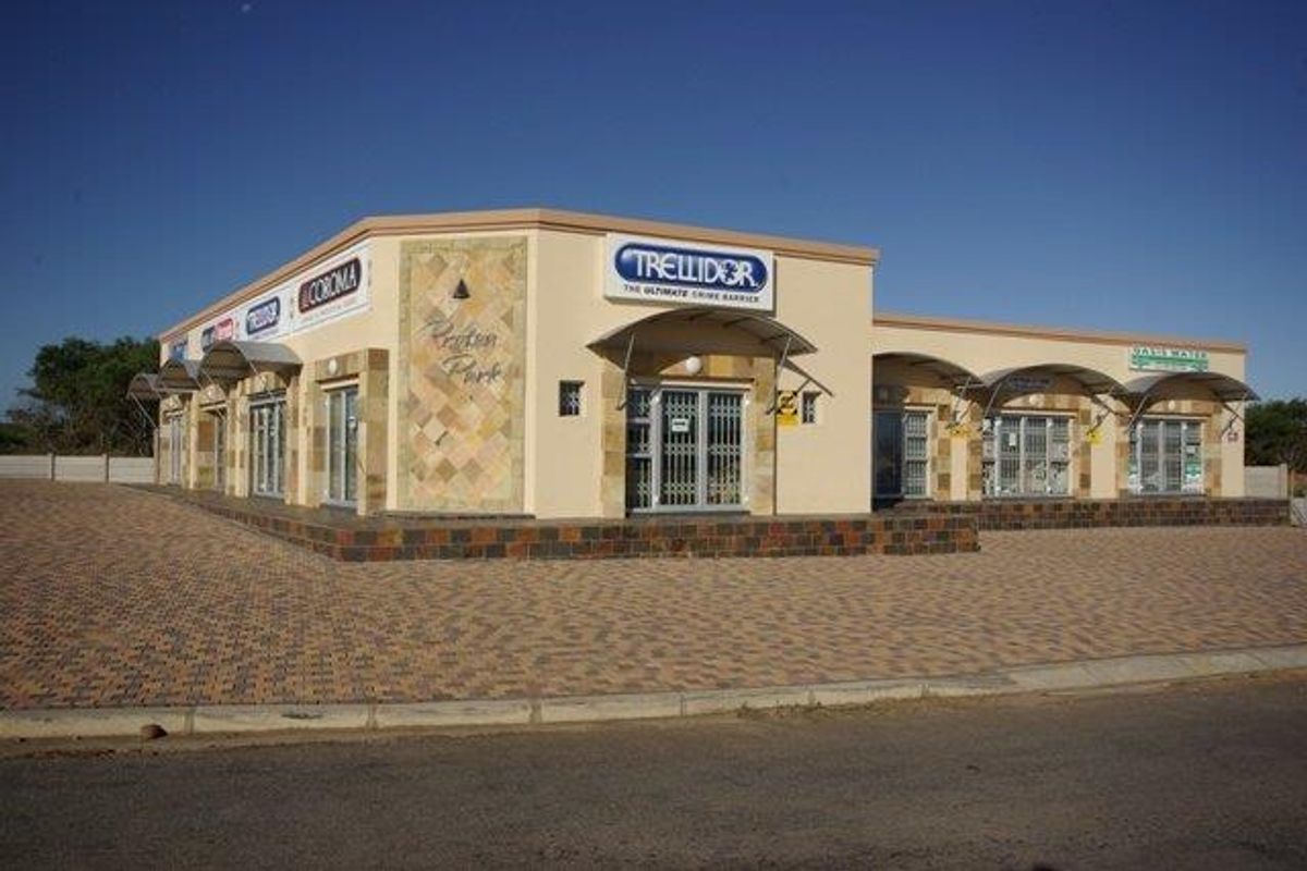 Commercial Property for Sale in Jeffreys Bay - Photo 3