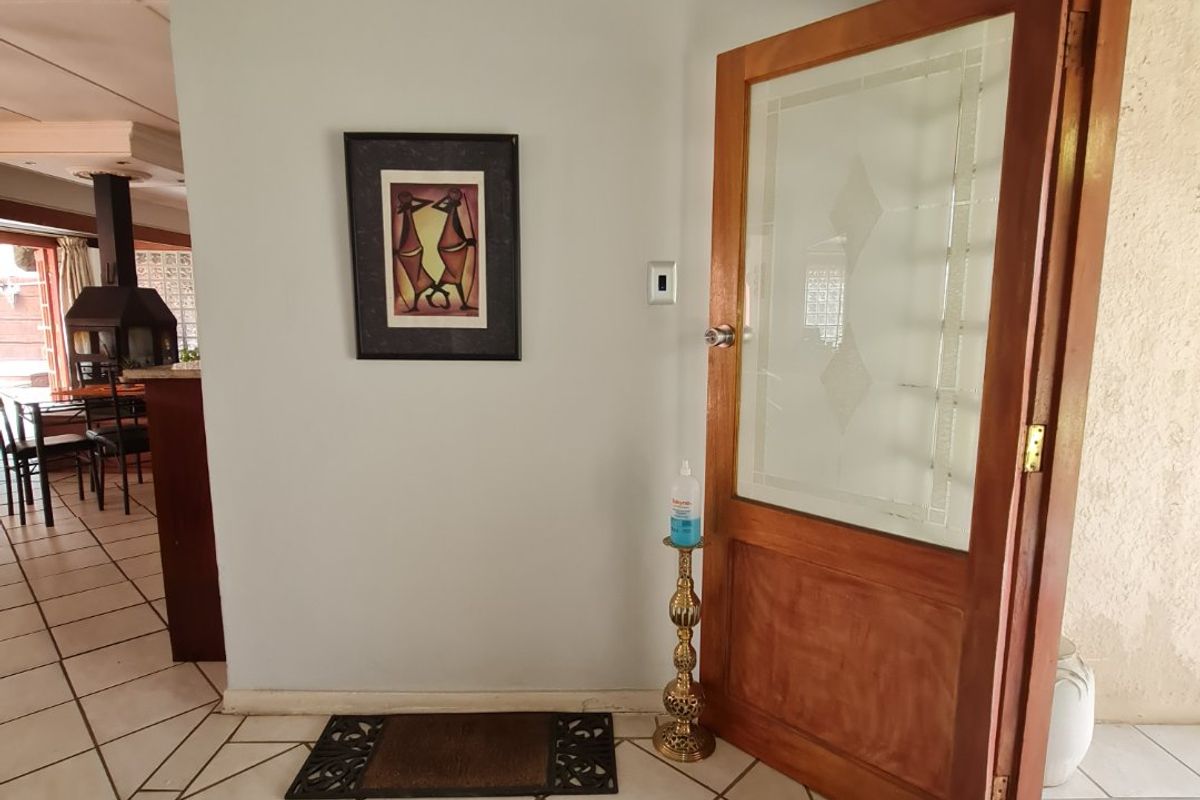 Perfectly Priced!! - Photo 2