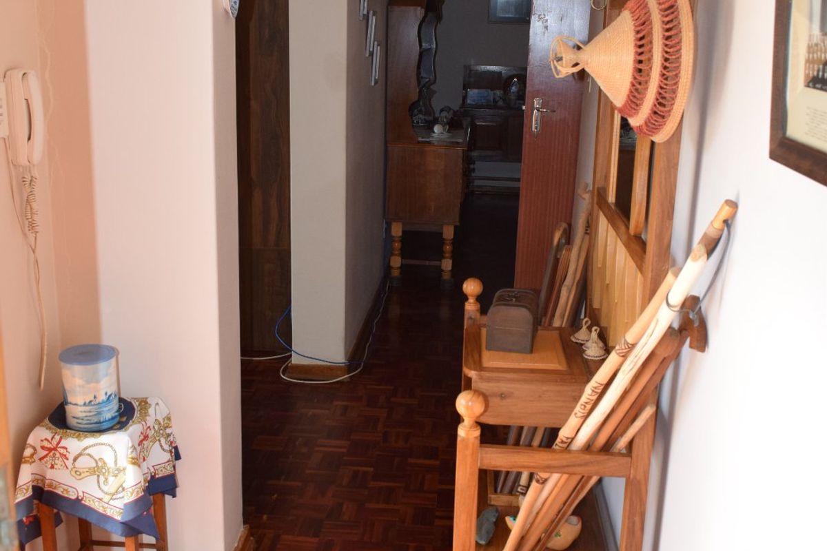 Super neat family home in prime area. close to Sasolburg Boulevard. - Photo 3