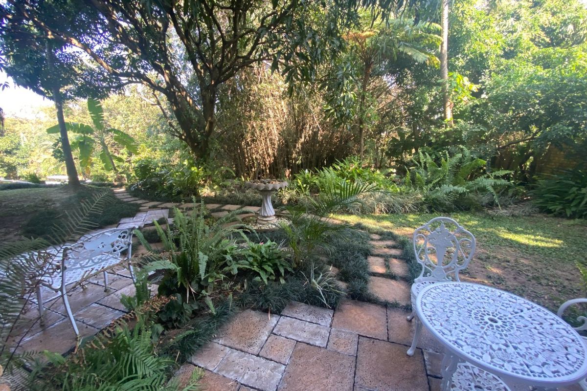 Immaculate property in Meerensee - Photo 4