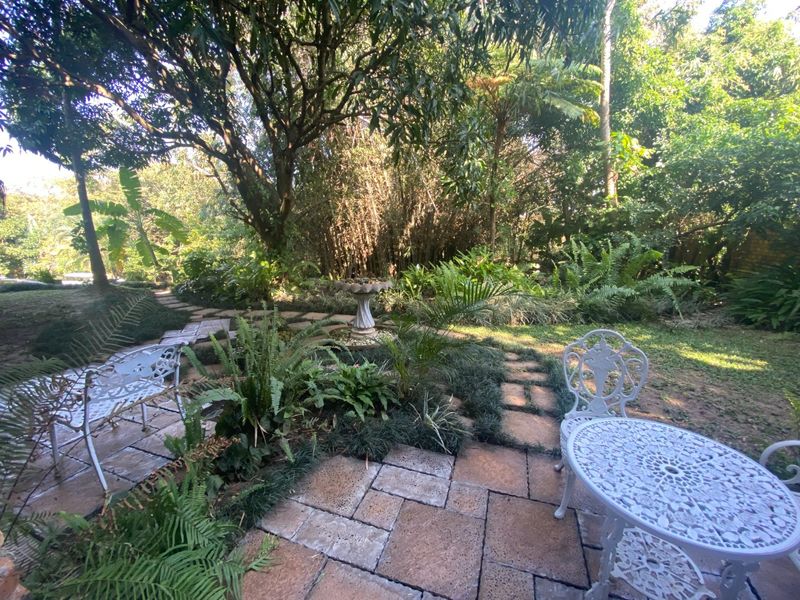 Immaculate property in Meerensee - Photo 4