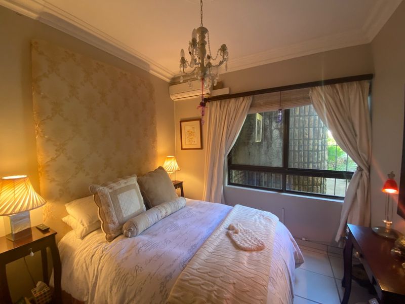 Immaculate property in Meerensee - Photo 10