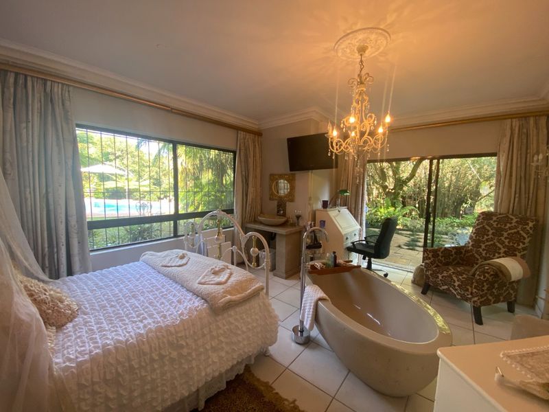 Immaculate property in Meerensee - Photo 8