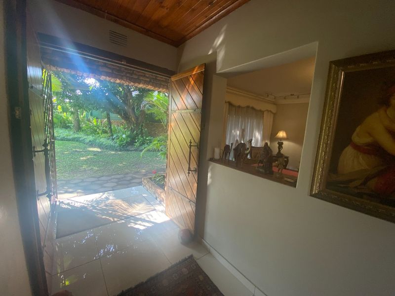 Immaculate property in Meerensee - Photo 7