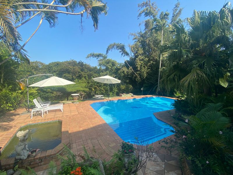 Immaculate property in Meerensee - Photo 2