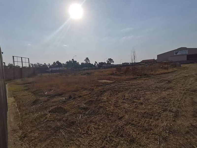 Big stand n Naledi, Groundwork laid - Photo 4