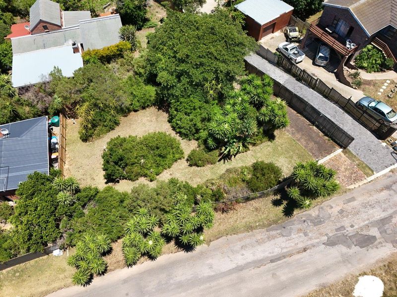 STUNNING OPEN STAND IN SOUGHT AFTER NOORSEKLOOF AREA - Photo 1