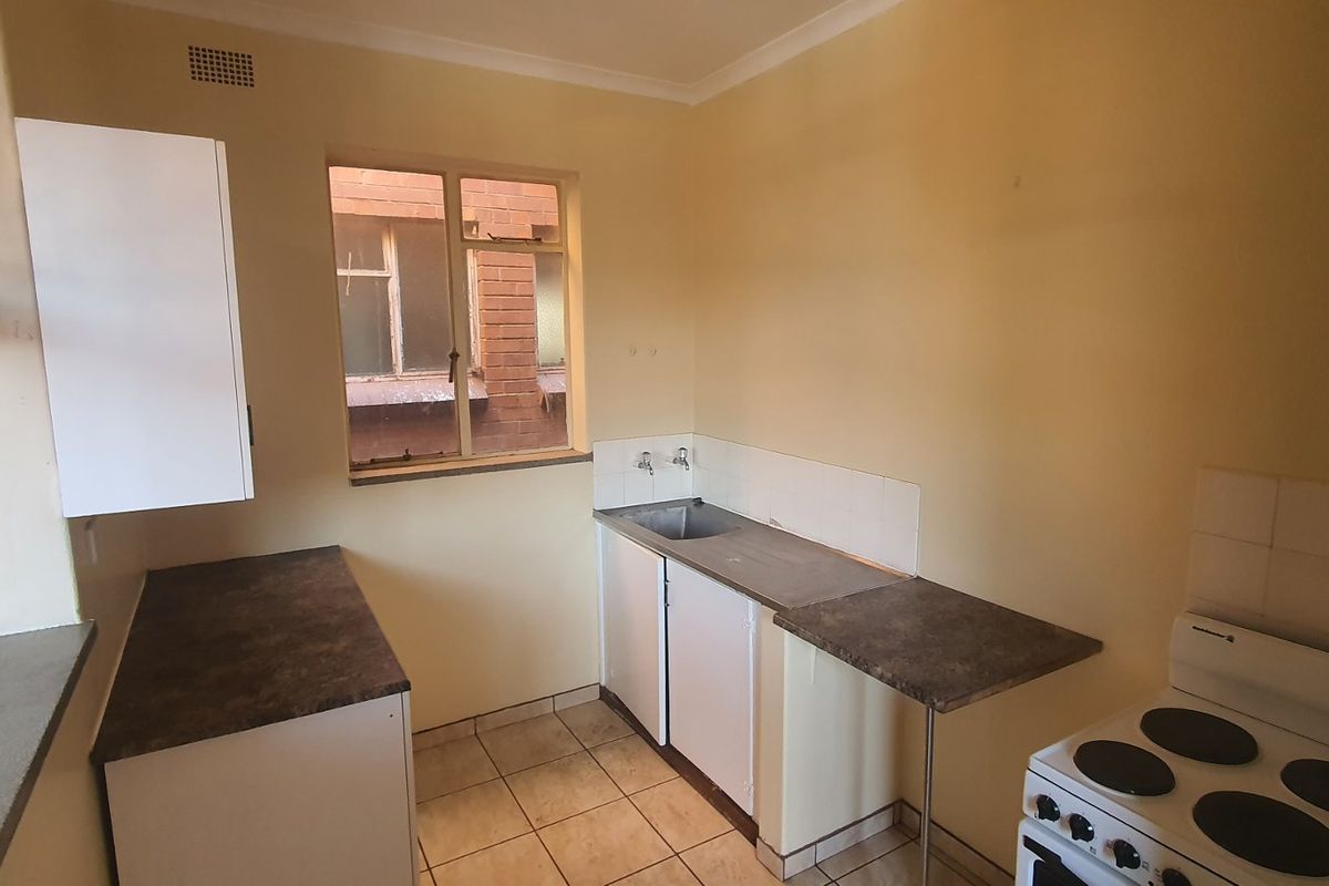 Cozy 1 bedroom, 1 bathroom flat. - Photo 2