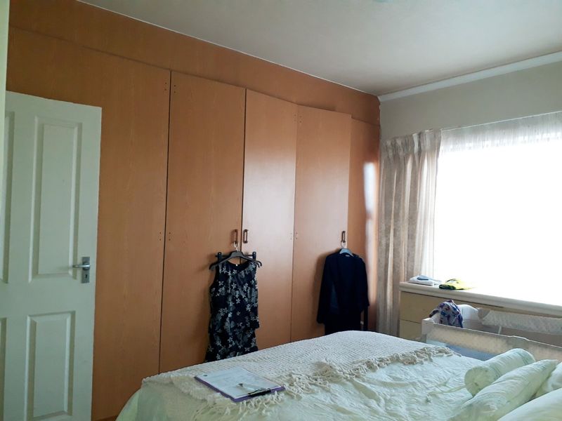 BEAUTIFUL TOWNHOUSE TO RENT IN VAALPARK - Photo 10
