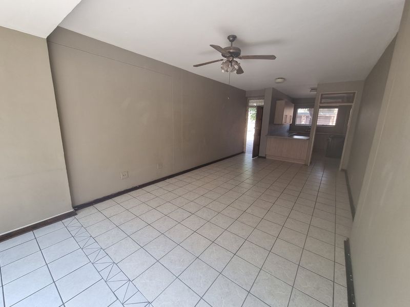 Lovely ground floor apartment. - Photo 3