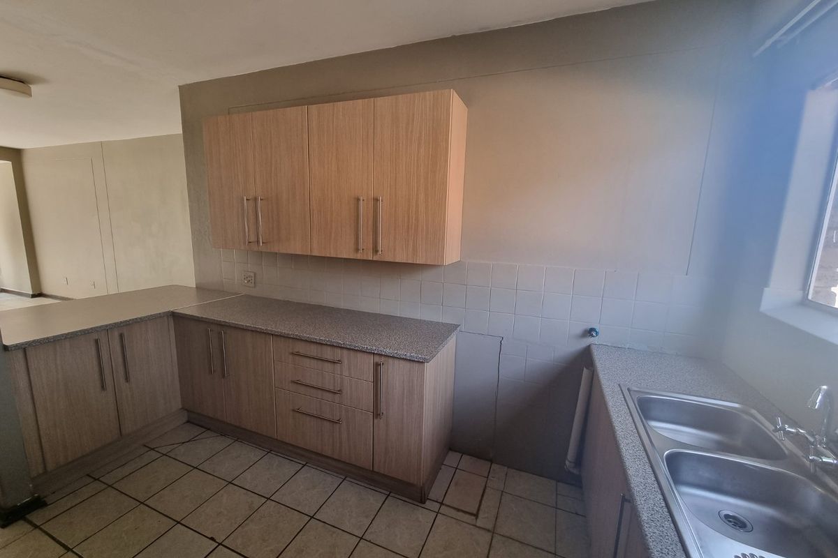 Lovely ground floor apartment. - Photo 5