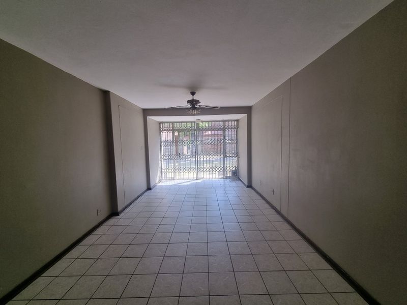 Lovely ground floor apartment. - Photo 7