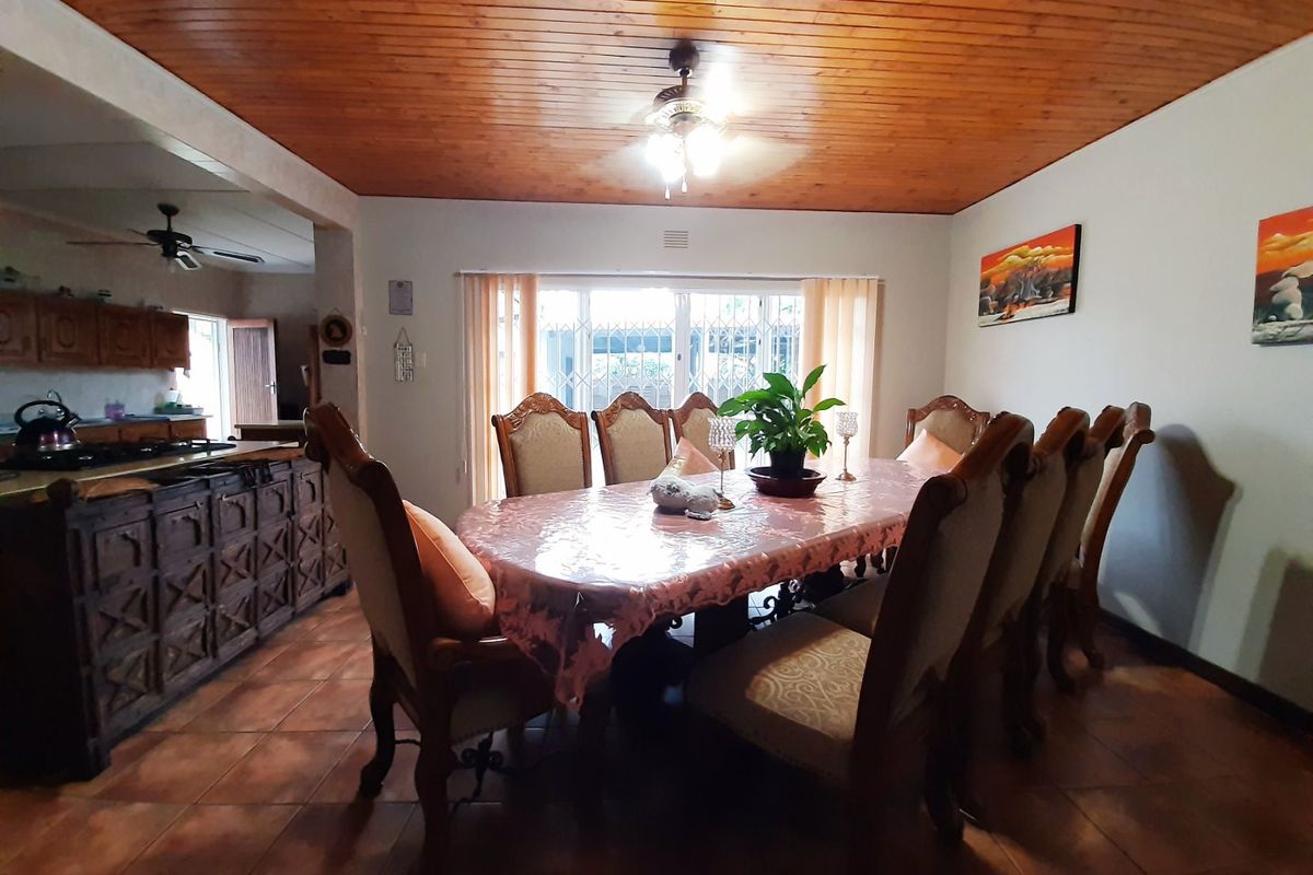 Lovely family house for sale in Sasolburg. - Photo 5