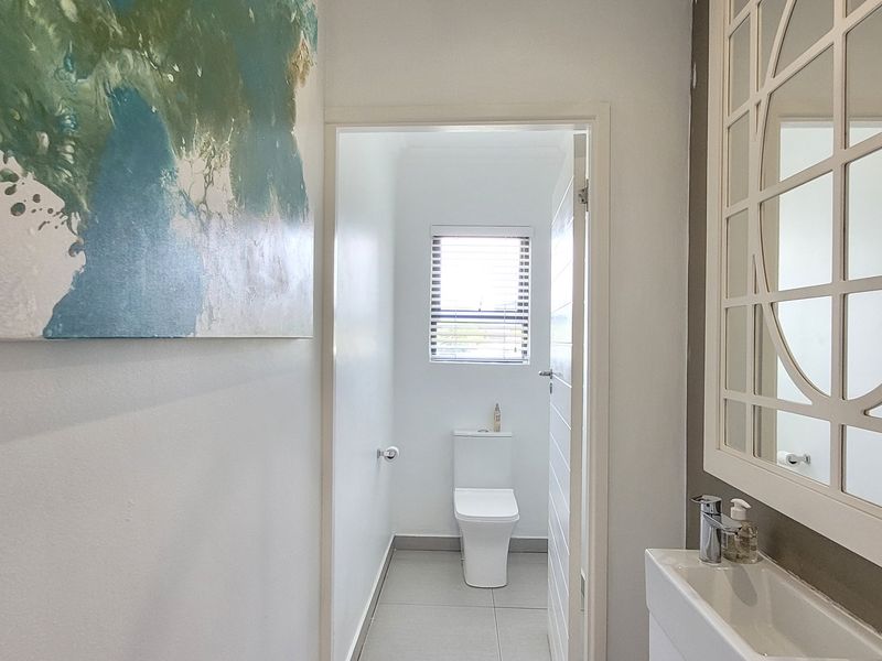 Fabulous Sunrise Views from this Modern Home - Photo 5