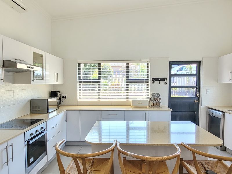 Fabulous Sunrise Views from this Modern Home - Photo 2