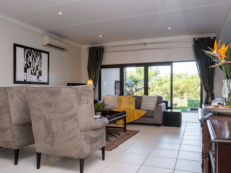 Easy Lock up and Go Townhouse - Photo 3