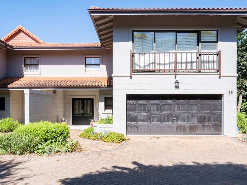 Easy Lock up and Go Townhouse - Photo 2