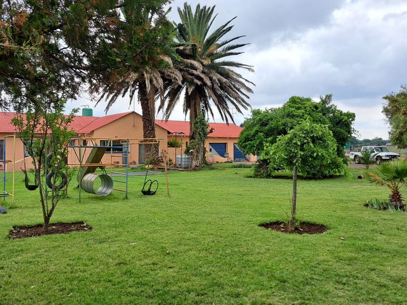 Small Holding For Sale in Mullerstuine - Photo 2