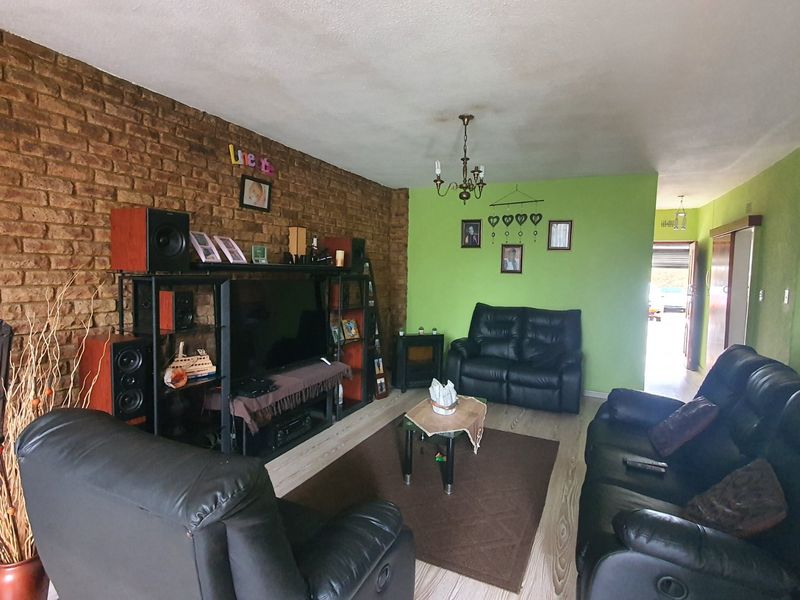 Perfect for A Big Family - Photo 4