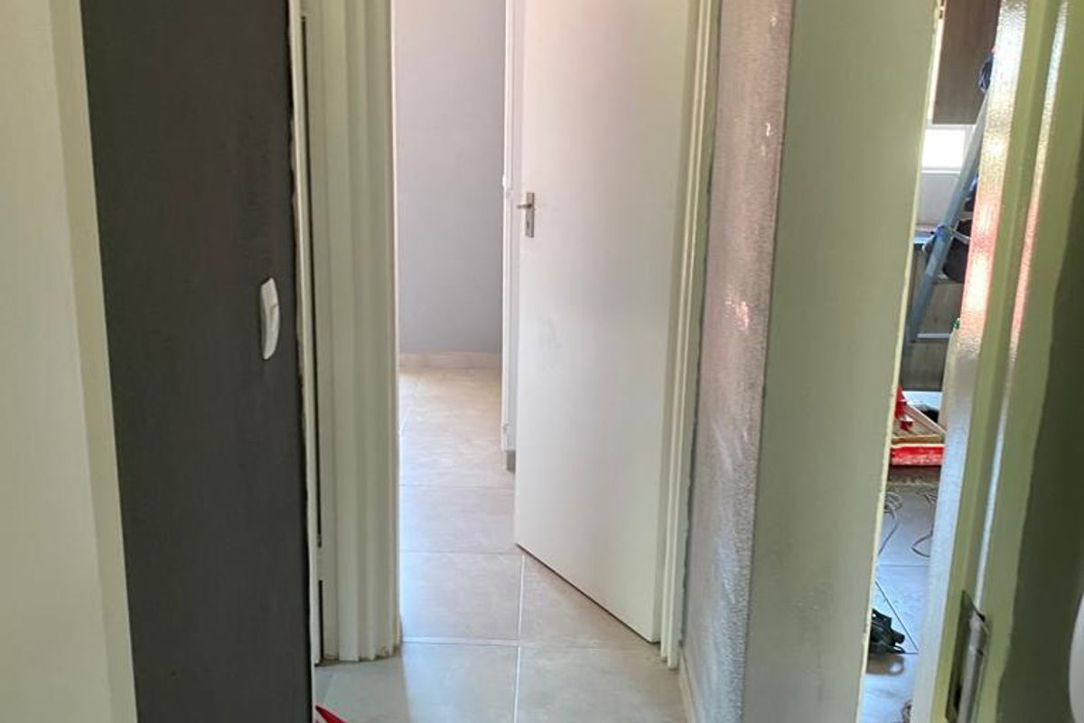 Beautiful newly renovated apartment on the Vaal river for sale. - Photo 4