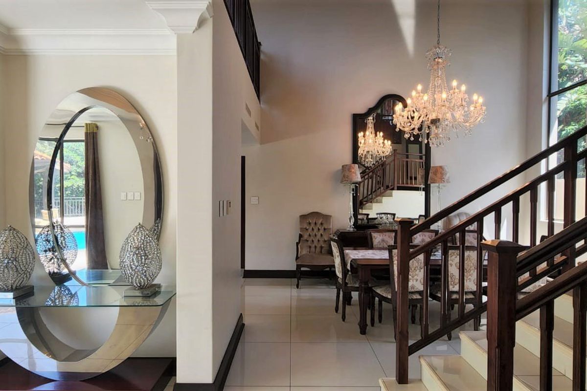 Fabulous 4 bedroom home in Zimbali - Photo 4