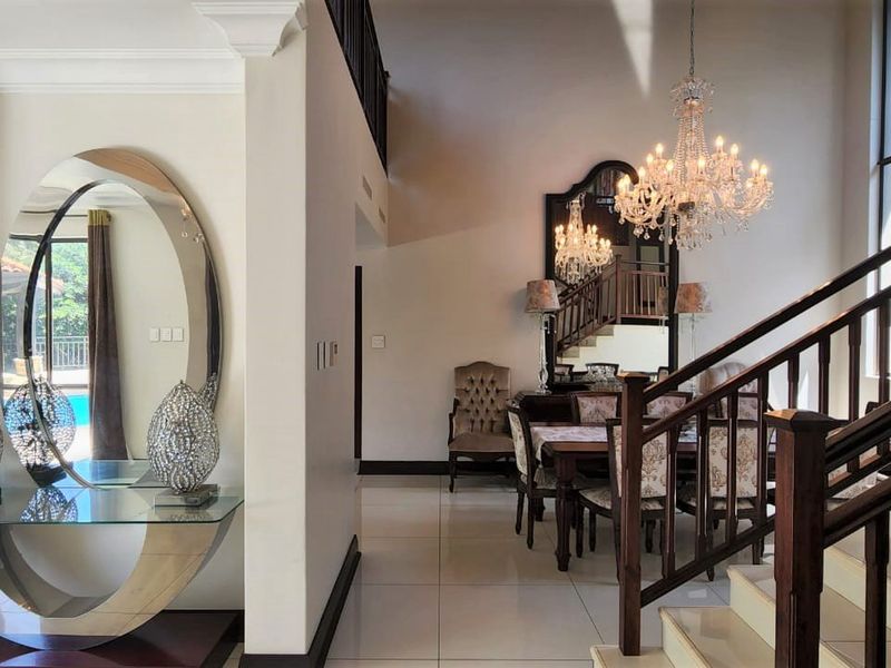 Fabulous 4 bedroom home in Zimbali - Photo 4