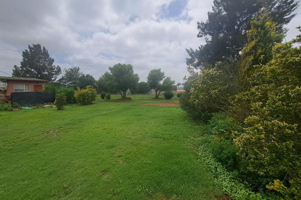 2 Hectar Plot For Sale with 3 Bedroom House Close to the Tar Road - Photo 5