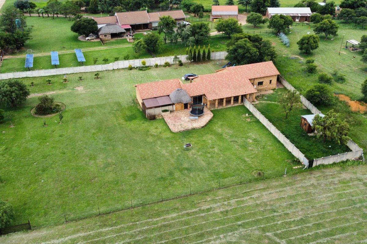One of a kind agricultural holding for sale in the Vaal area, Vereeniging - Photo 3
