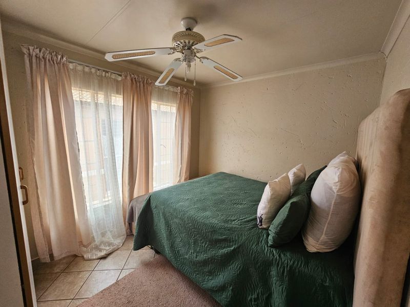 Charming 2-Bedroom Duplex Townhouse for Sale in Vaalpark! - Photo 9