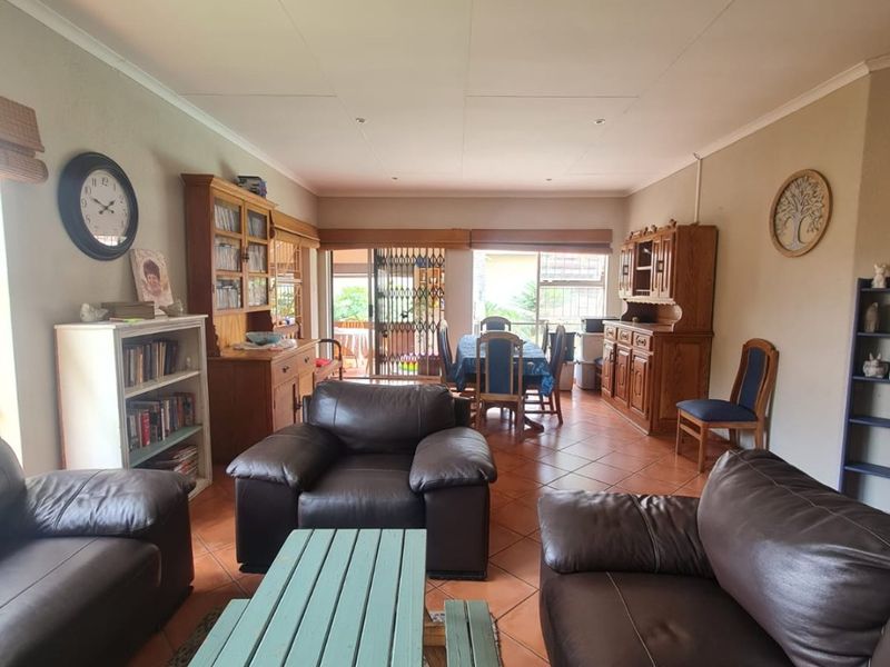 On The banks of the Vaal River. - Photo 3