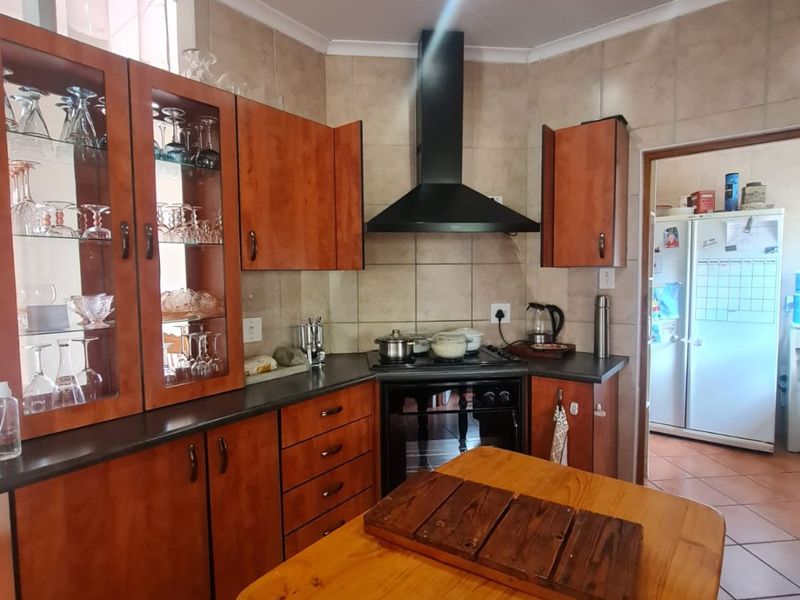 On The banks of the Vaal River. - Photo 10