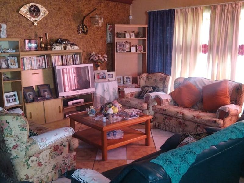 Beautiful and spacious house with flat in Duncanville. - Photo 2