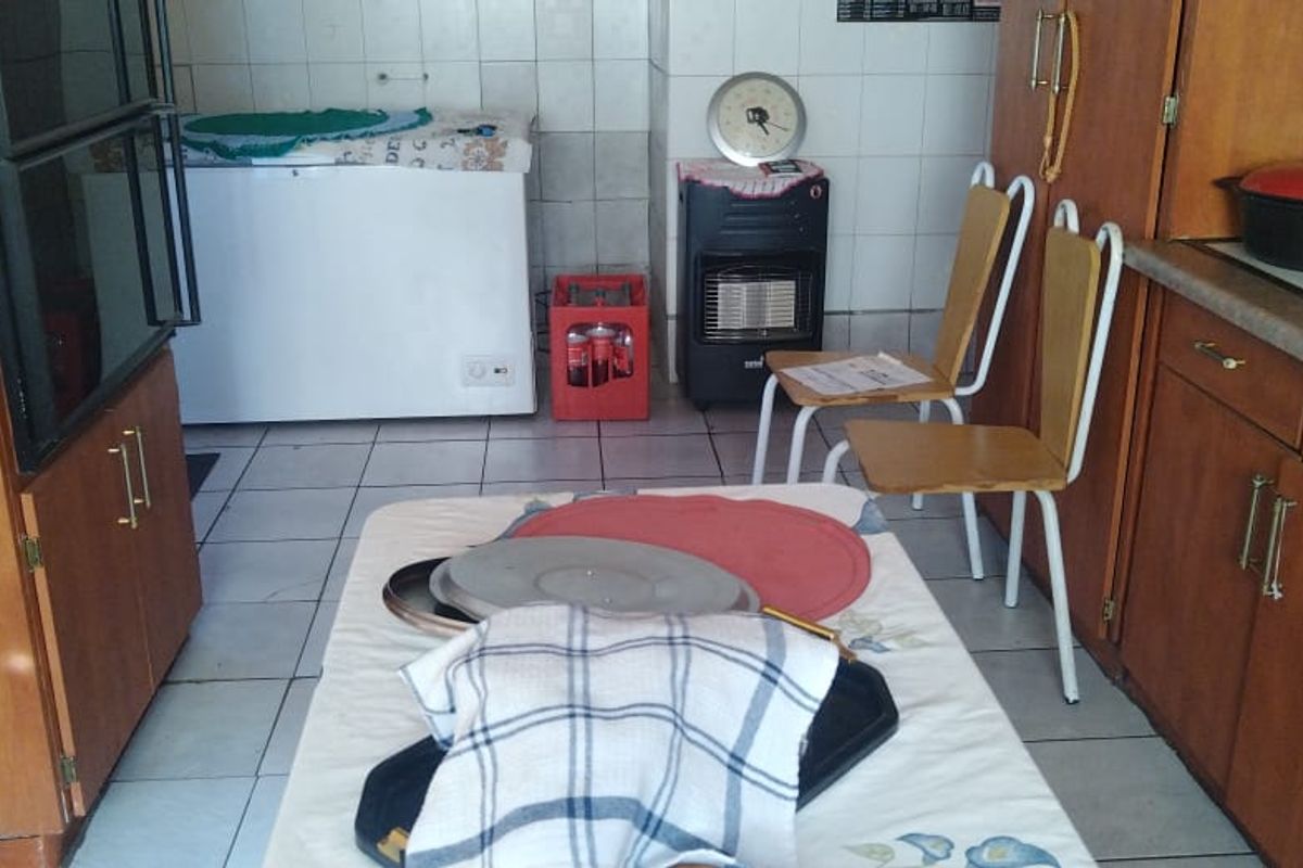 Beautiful and spacious house with flat in Duncanville. - Photo 4