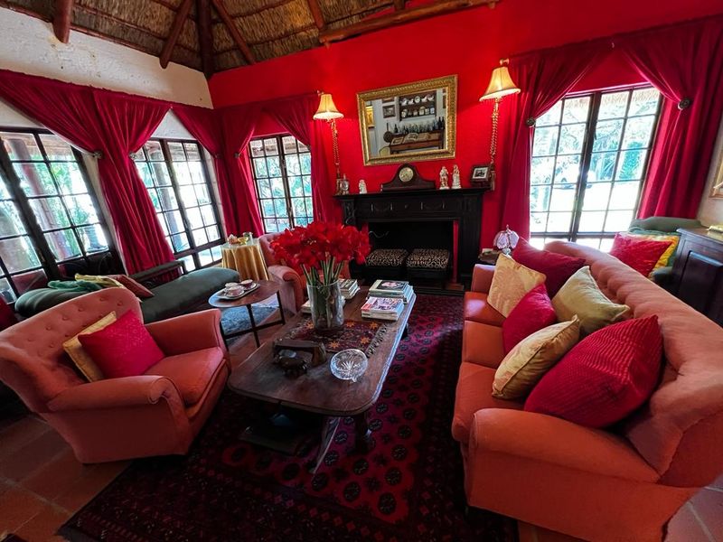 4 Bedroom House in Broadlands Estate - Photo 6