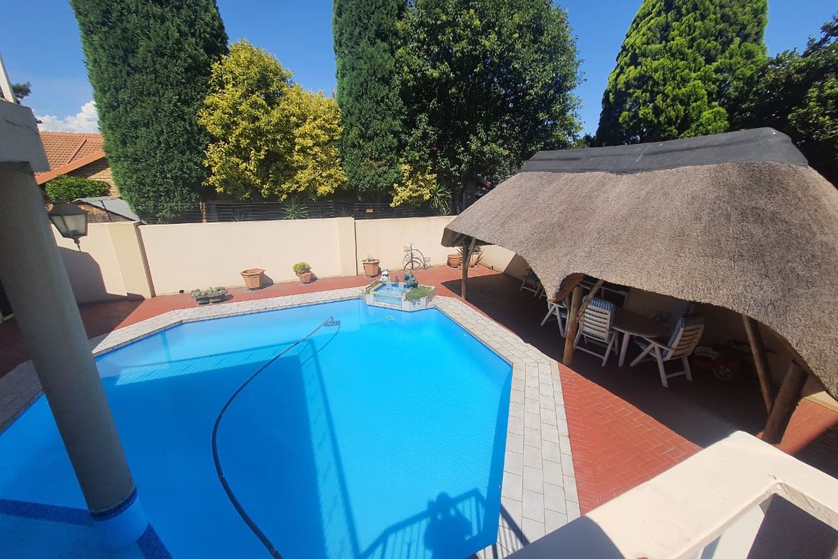 NEW PROPERTY And All Of This Can Be Yours.. - Photo 2