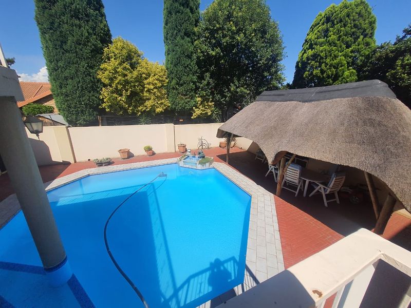 NEW PROPERTY And All Of This Can Be Yours.. - Photo 2