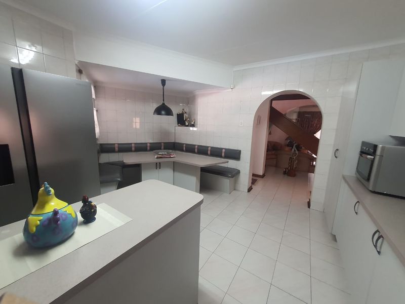 NEW PROPERTY And All Of This Can Be Yours.. - Photo 9