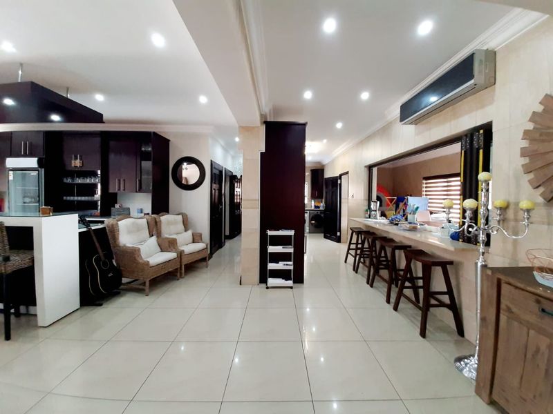 Your home away from home - Photo 7