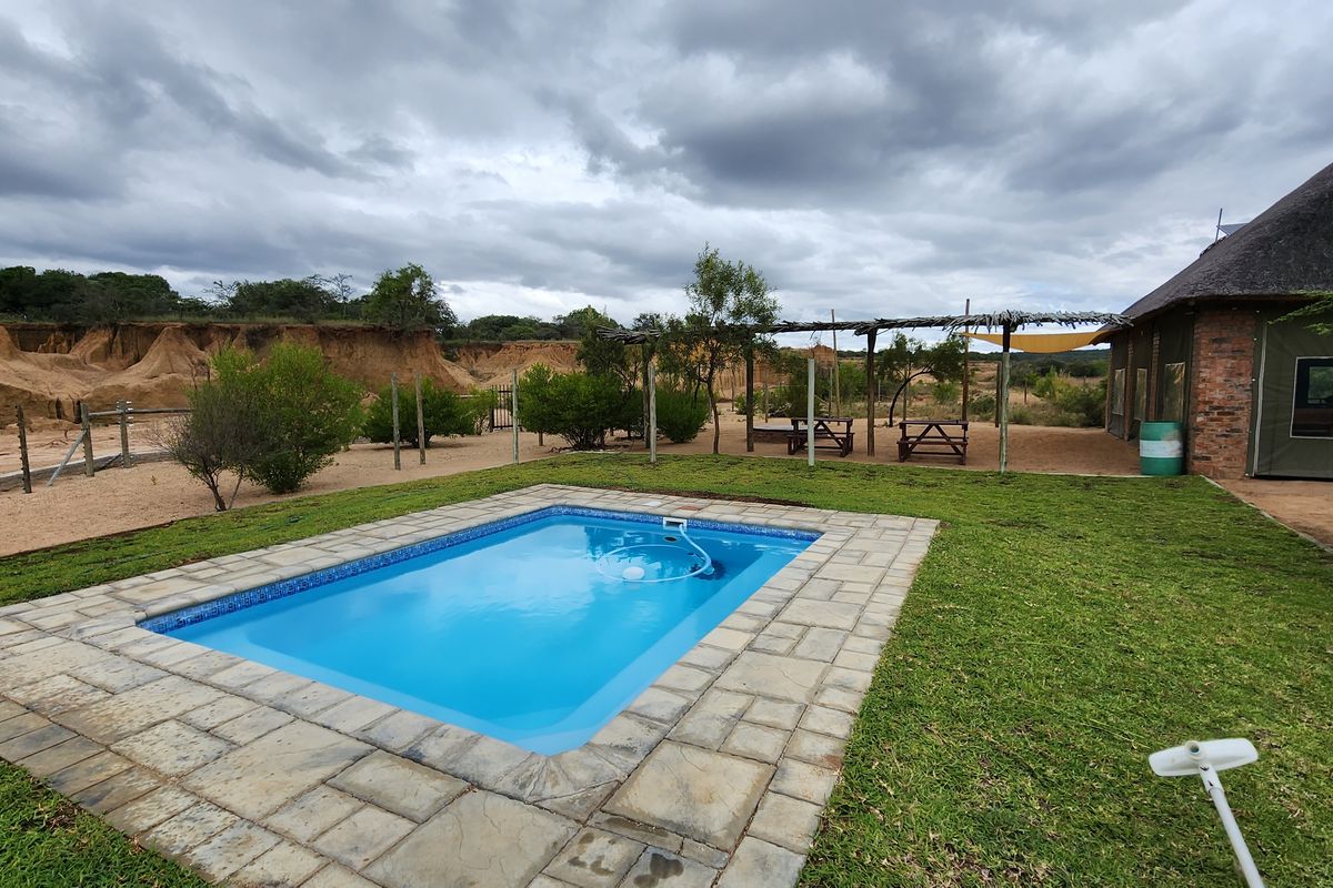 425 Ha Game Fenced Farm - Photo 3