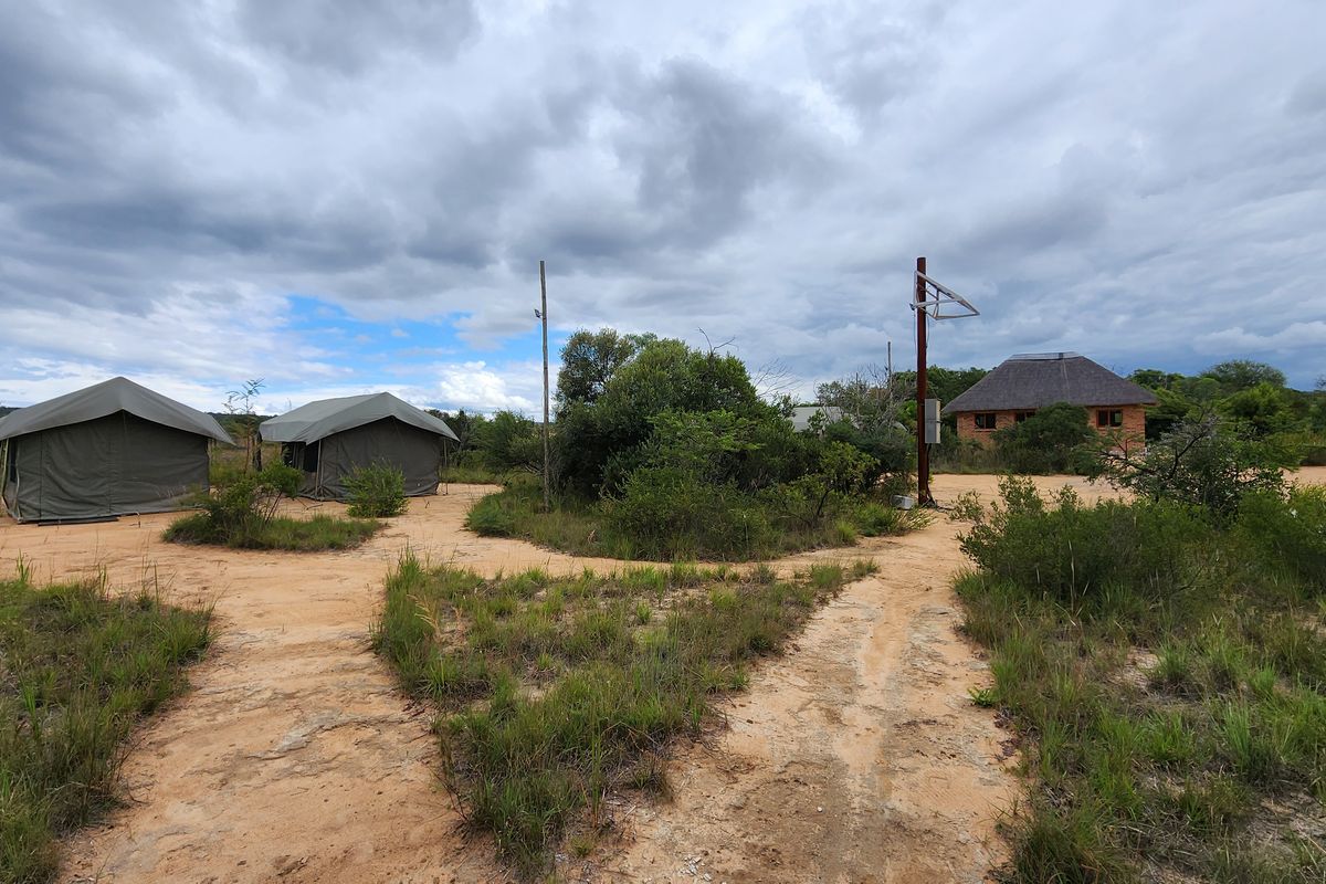 425 Ha Game Fenced Farm - Photo 4