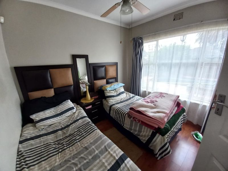 Beautiful 3 bedroom house for sale in Vanderbijlpark SE6 - Photo 9