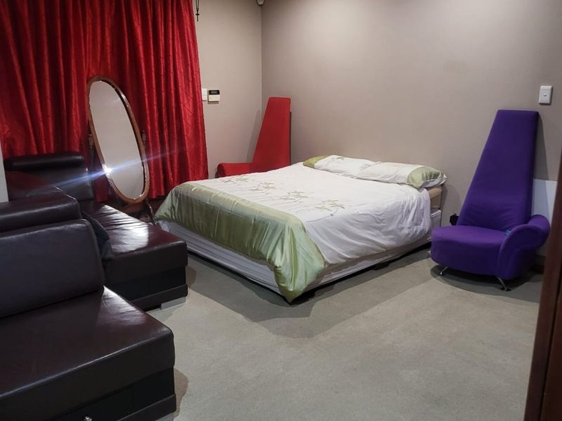 Modern townhouse for sale in Golf Estate - Photo 10