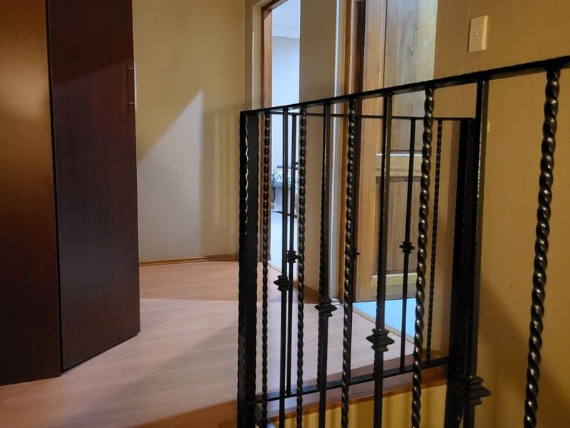 Modern townhouse for sale in Golf Estate - Photo 9