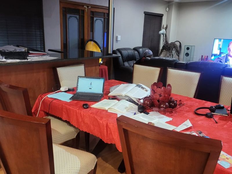 Modern townhouse for sale in Golf Estate - Photo 8