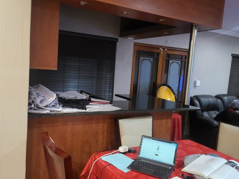 Modern townhouse for sale in Golf Estate - Photo 6